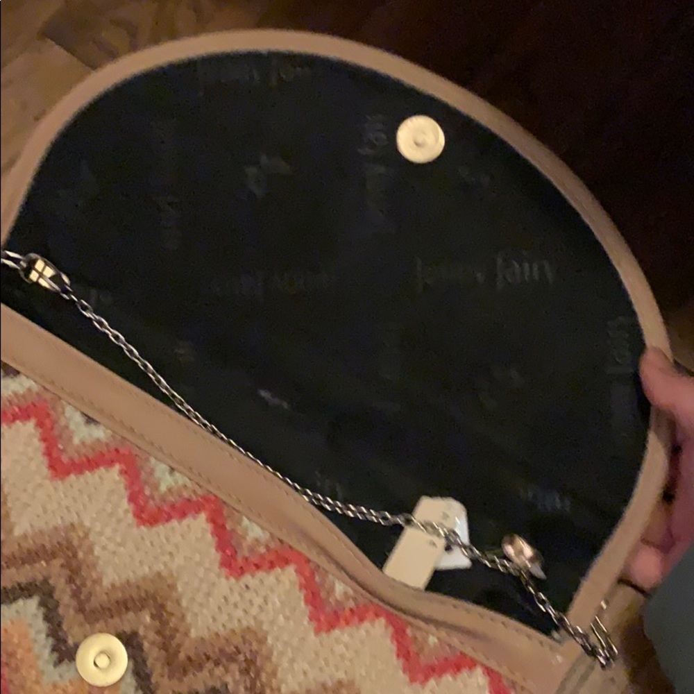 Weaved Bag - Picture 2 of 4